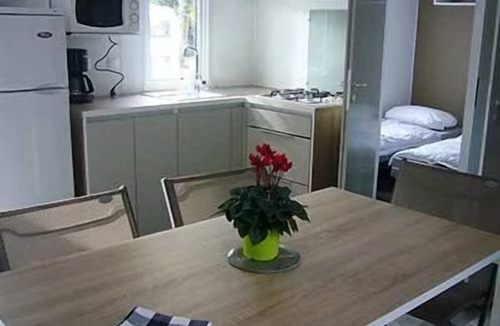 Priziac House | ZEcamping 3 étoiles animaux acceptés sauna locatif TV 31m2 4 pers