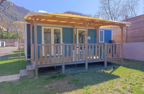 Arles-sur-Tech House | ZEcamping 3 étoiles animé piscine chauffée mobil-home TV clim 28m2