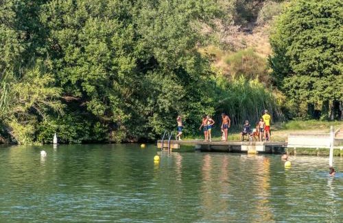 Vinca Other | ZEcamping 3 étoiles animaux acceptés en bord de lac
