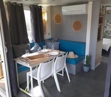 Pezenas Other | ZEcamping 3 étoiles avec piscine chauffée - bar et restaurant