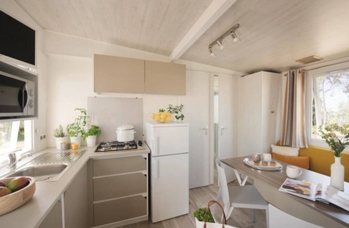 Chassagnes House | ZEcamping 3 étoiles pataugeoire piscine locatif 24m2 4 pers