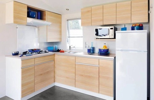 Castries House | ZEcamping 3 étoiles toboggans locatif TV clim 30m2
