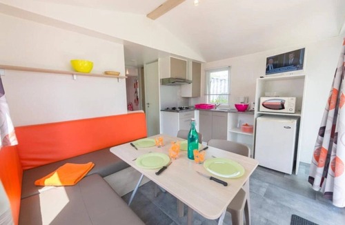 Guerande House | ZEcamping 3 étoiles pataugeoire piscine pet friendly mobil-home TV LV 25m2