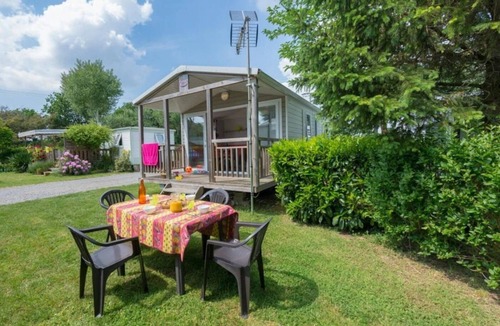 Guerande House | ZEcamping 3 étoiles pataugeoire piscine pet friendly mobil-home TV LV 25m2