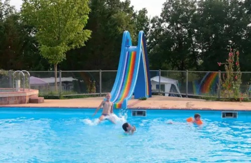 Devillac House | ZEcamping 3 étoiles piscine locatif BBQ 31m2 4 pers