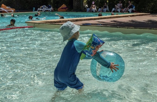 Tuchan House | ZEcamping 3 étoiles piscine animaux acceptés tente 12m2 2 pers