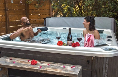 Tuchan House | ZEcamping 3 étoiles piscine animaux acceptés tente 12m2 2 pers