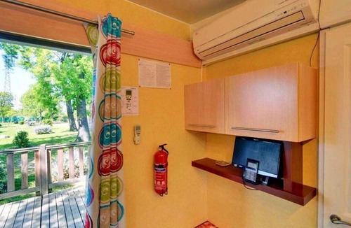 Sept Deniers - Ginestous House | ZEcamping 3* aire de jeux multi-activités