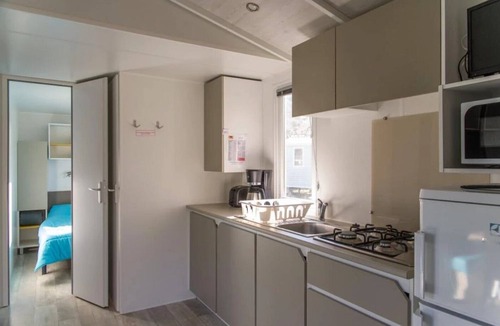 Arles-sur-Tech House | ZEcamping 3* animé piscine chauffée mobil-home TV clim 24m2