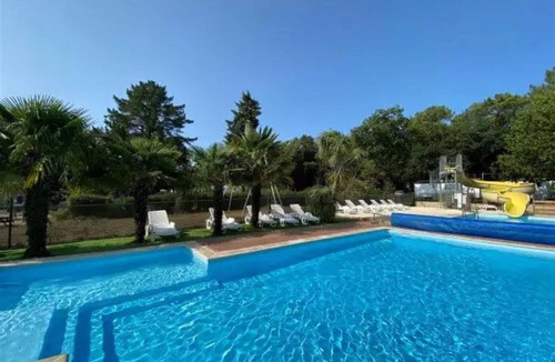 Guemene-Penfao House | ZEcamping 3* animé piscine chauffée mobil-home TV 27m2 4 pers