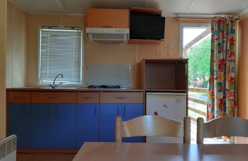 Tibiran-Jaunac House | ZEcamping 3* animaux acceptés et terrain de tennis