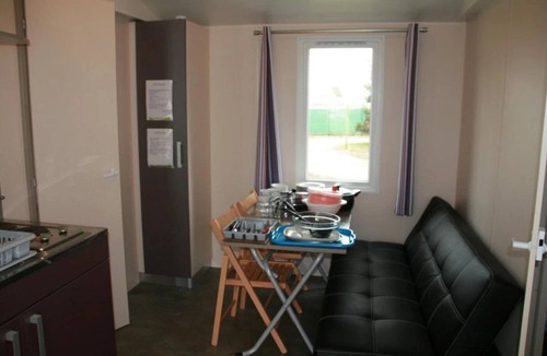 Chateauroux House | ZEcamping 3* animations mobil-home TV 28m2 5 pers