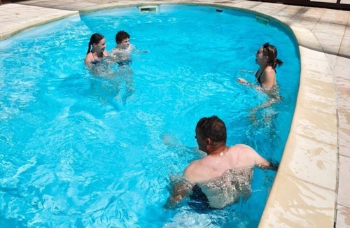 Montlaur Ski Chalet | ZEcamping 3* animaux acceptés avec piscine chauffée et couverte