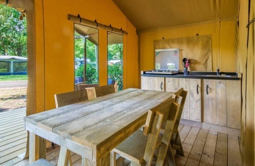 Sigean House | ZEcamping 3* dog friendly locatif BBQ 5 pers