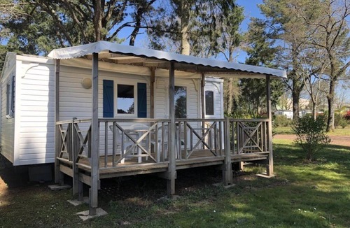 Guemene-Penfao House | ZEcamping 3* familial piscine chauffée locatif 25m2