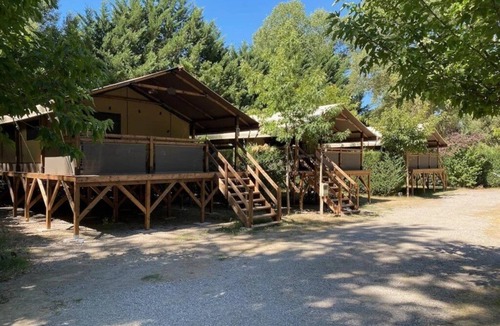 Saint Maime Cabin | ZEcamping 3* familial parc aquatique dog friendly fitness cabane 46m2