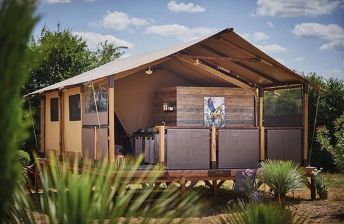 Florac House | ZEcamping 3* familial piscine chauffée animaux acceptés locatif 34m2