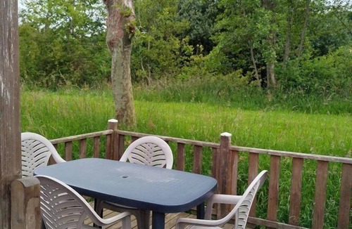 Martigny House | ZEcamping 3* chiens acceptés tente TV BBQ 6m2 4 pers