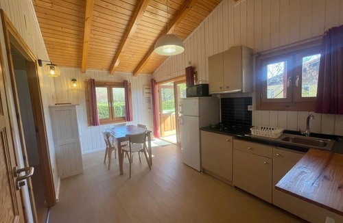 Casties-Labrande Ski Chalet | ZEcamping 3 étoiles piscine animations locatif 40m2 5 pers