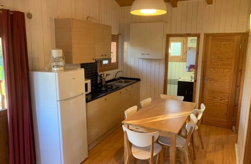 Casties-Labrande Ski Chalet | ZEcamping 3* piscine animaux acceptés animations locatif 41m2 6 pers