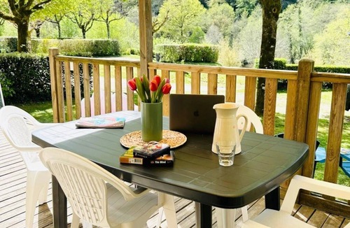 Jumilhac-le-Grand House | ZEcamping 3* locatif BBQ 23m2 5 pers