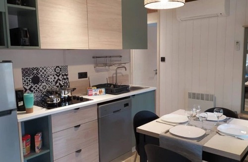 Saint Maime House | ZEcamping 3* parc aquatique locatif TV LV clim 70m2