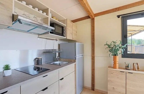 Junas Ski Chalet | ZEcamping 3* pataugeoire animaux acceptés chalet 32m2 5 pers