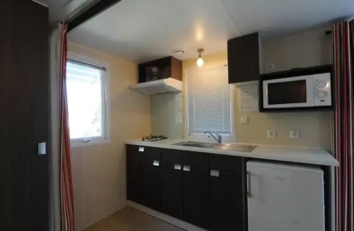 Junas House | ZEcamping 3* pataugeoire piscine dog friendly mobil-home 22m2 3 pers