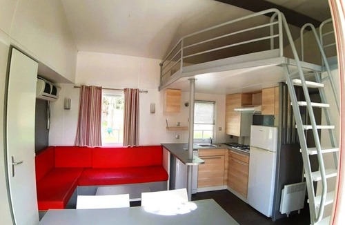 Tibiran-Jaunac House | ZEcamping 3* pet friendly locatif TV LV clim 40m2 8 pers