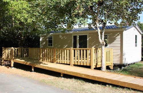 Chateauroux House | ZEcamping 3* pet friendly club enfant