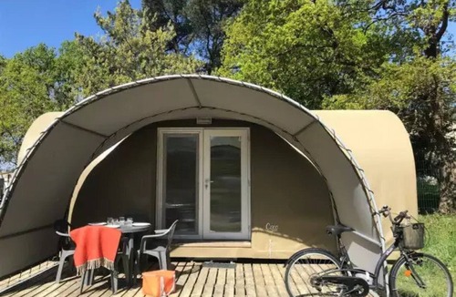 Guemene-Penfao House | ZEcamping 3* piscine chauffée club enfant hammam locatif 16m2 4 pers