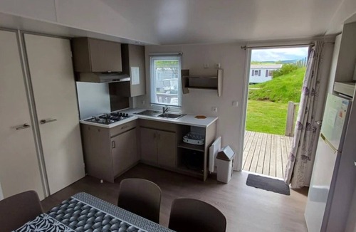 Langogne House | ZEcamping 3* piscine chauffée pet friendly mobil-home BBQ 6 pers
