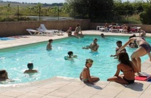 Montgeard House | ZEcamping 3* piscine club enfant locatif TV 32m2 6 pers