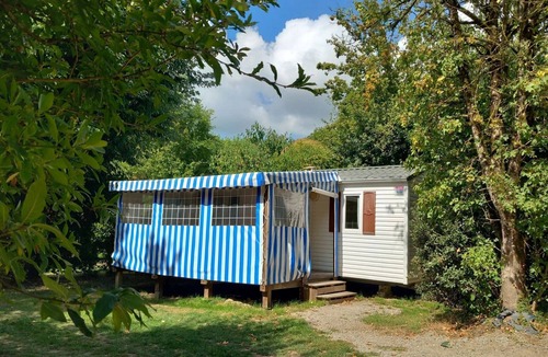 Commequiers House | ZEcamping 3* piscine couverte piscine chauffée pet friendly locatif TV