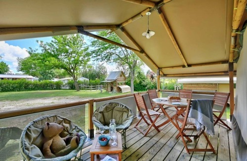 Hauterives House | ZEcamping 3* piscine chauffée animations jacuzzi locatif 35m2 5 pers