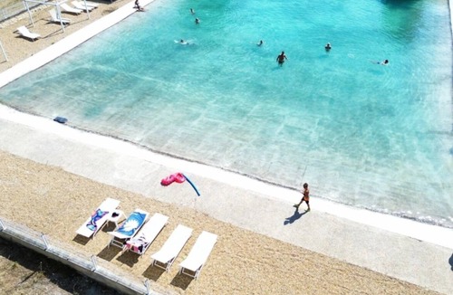 Beynes House | ZEcamping 3* piscine locatif clim 32m2 6 pers