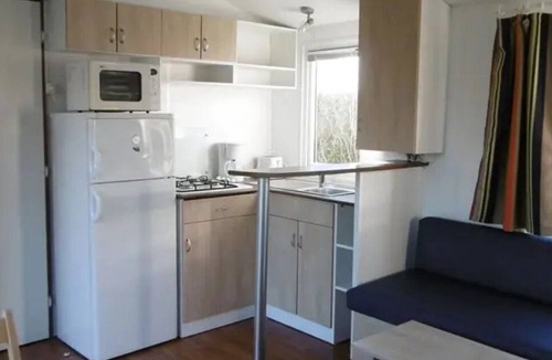 Tuchan House | ZEcamping 3* piscine mobil-home TV clim 25m2 4 pers