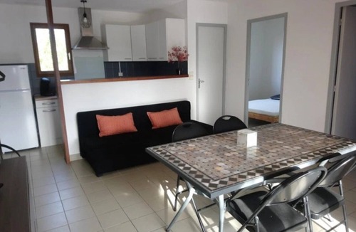 Devillac House | ZEcamping 3* piscine pet friendly locatif BBQ 60m2 4 pers