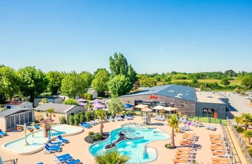 Olonne-sur-Mer House | ZEcamping 4* à 3km de la plage club enfant piscine couverte animations