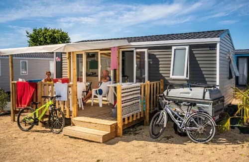 Olonne-sur-Mer House | ZEcamping 4* à 3km de la plage club enfant piscine couverte animations