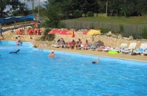 Salles House | ZEcamping 4 étoiles animé parc aquatique chiens acceptés locatif 35m2 4 pers