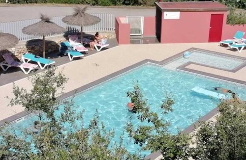 Le Boulou House | ZEcamping 4 étoiles espace aquatique locatif TV 29m2