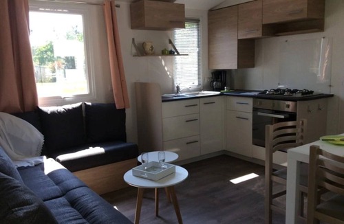 Saint-Cyprien House | ZEcamping 4* 3km plage parc aquatique mobil-home TV BBQ clim 33m2