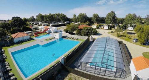 Bourgneuf-en-Retz Other | ZEcamping 4 animé animaux acceptés avec piscine couverte et bar