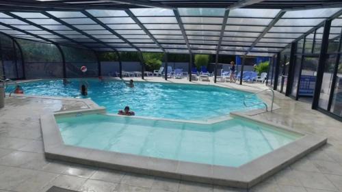 Apremont Other | ZEcamping 4 animaux acceptés bain à remous sauna et solarium
