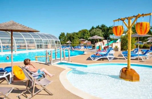 Givrand House | ZEcamping 4* avec club enfant piscine couverte 1km plage dog friendly