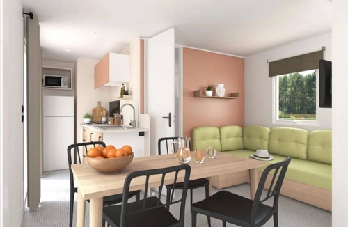 Rochegude House | ZEcamping 4* familial piscine chauffée animaux acceptés chalet TV clim