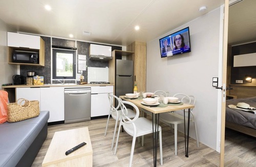 Lamothe-Fenelon House | ZEcamping 4* Familial - Parc Aqua - Esprit Champêtre - Dog Friendly