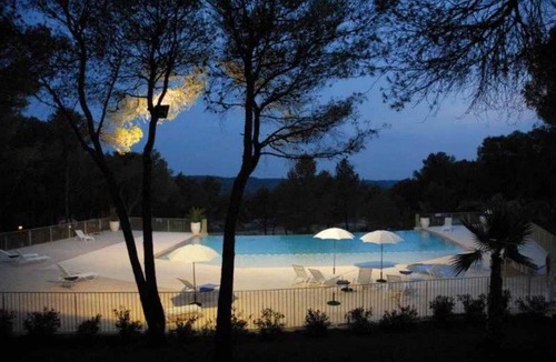 Castelnau-de-Guers House | ZEcamping 4* piscine animaux acceptés mobil-home TV clim 30m2 4 pers