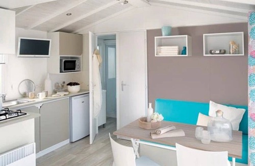 Montels House | ZEcamping 4 étoiles piscine chiens acceptés club enfant mobil-home BBQ